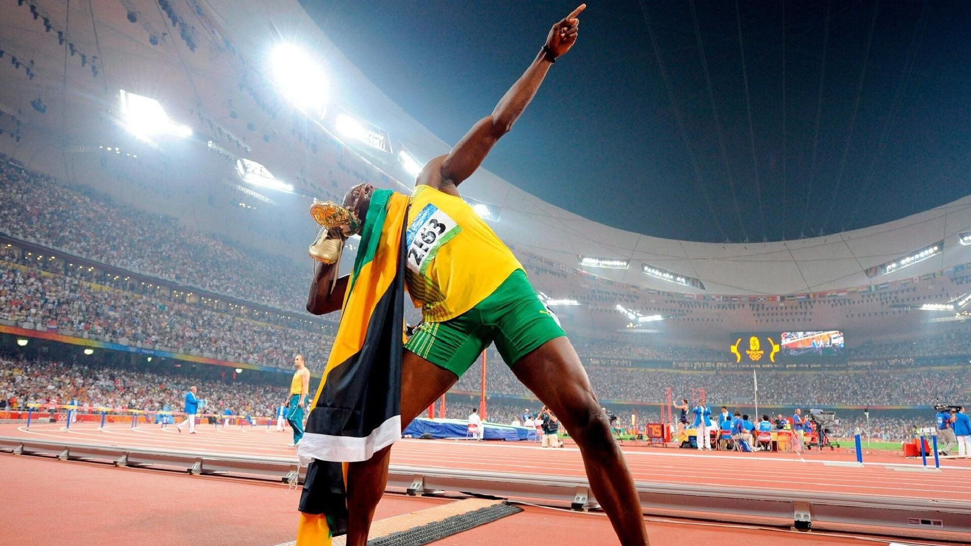 开云下载-德甲争冠战之夜，哈利伯顿让比赛提前失去悬念