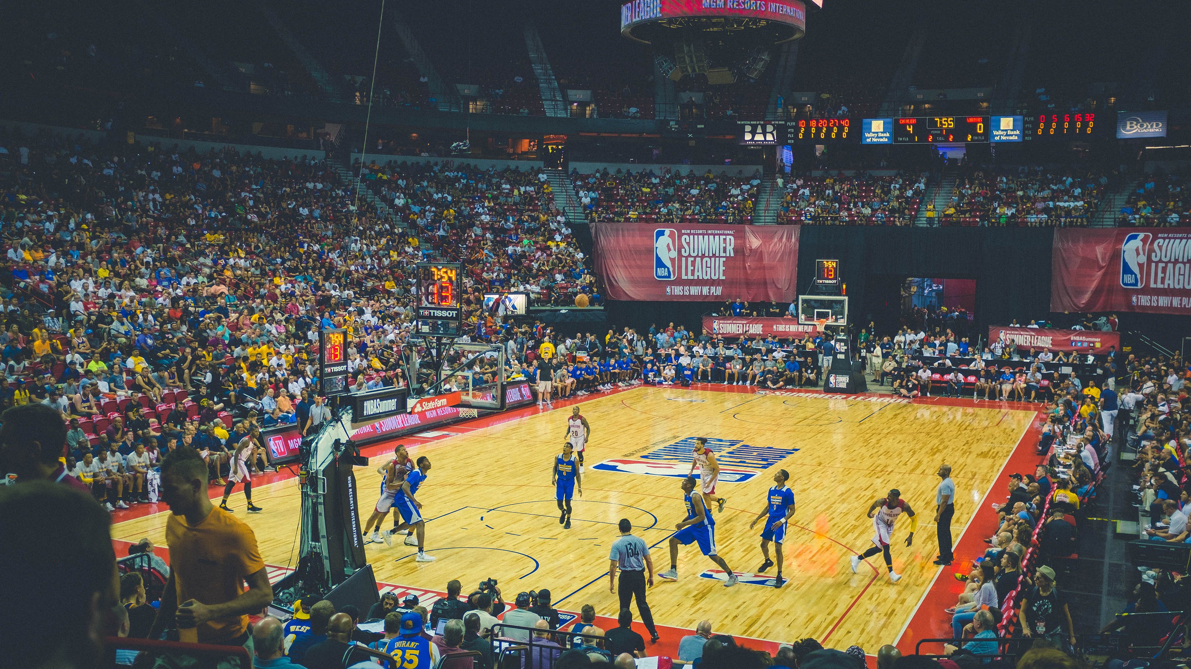 东决关键战之夜，孔德持续制造杀伤，钢铁意志铸就传奇